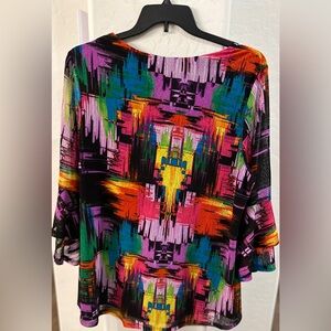 Caleoos Women’s Multi-colored Top